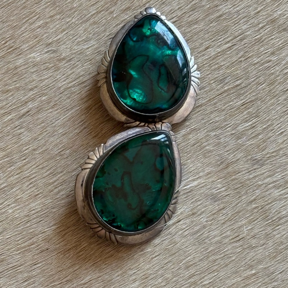Nakai vintage Sterling Silver Teardrop Green Stone Earrings